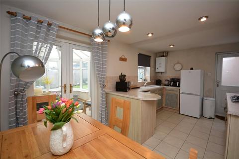 3 bedroom semi-detached house for sale, Castlefields, Rothwell, Leeds, West Yorkshire