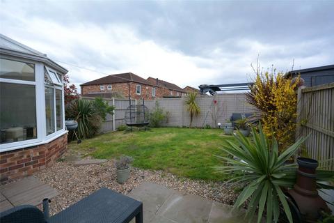 52 Castlefields, Rothwell, Leeds, LS26 0GN