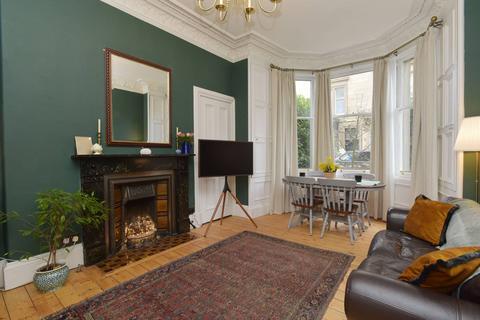 2 bedroom ground floor flat for sale, 4/2 Royston Terrace, Inverleith, Edinburgh, EH3 5QS