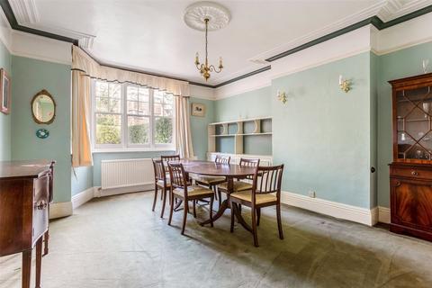 75 Cliddesden Road, Basingstoke, RG21 3EY