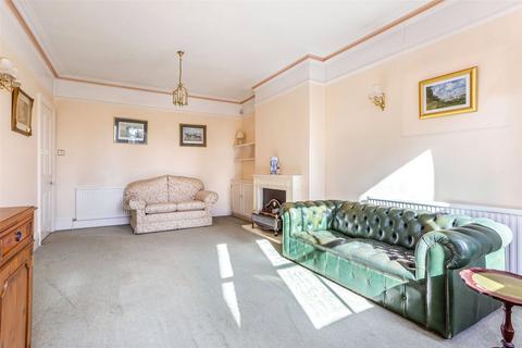 75 Cliddesden Road, Basingstoke, RG21 3EY