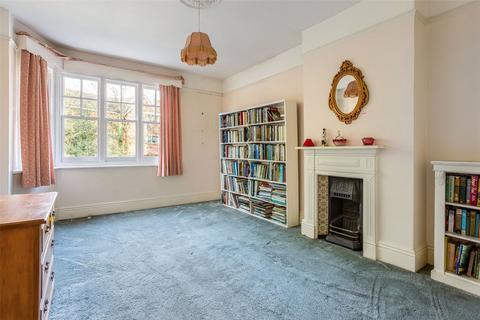 75 Cliddesden Road, Basingstoke, RG21 3EY