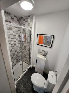 1 bedroom in a house share to rent, Morecroft Road, Birkenhead CH42