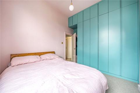 Flat 4, 3 Hilly Fields Crescent, London, SE4 1QA