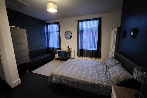 1 bedroom in a house share to rent, Clifton Road, Birkenhead CH41