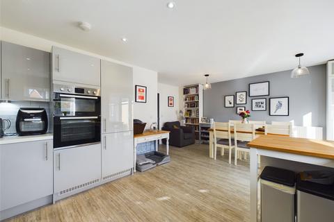 7 Spring Drive, Longwick, Princes Risborough, HP27 9FG