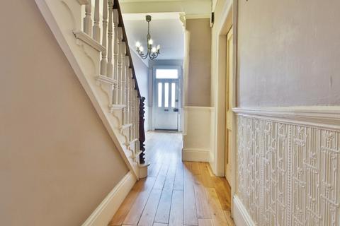 undefined, Holydyke, Barton-Upon-Humber, DN18 5PS