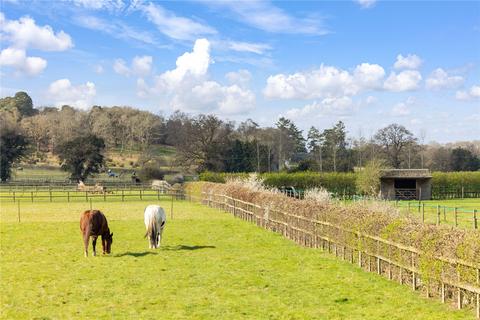 5 bedroom equestrian property for sale, Frensham Lane, Churt, Farnham, Surrey, GU10