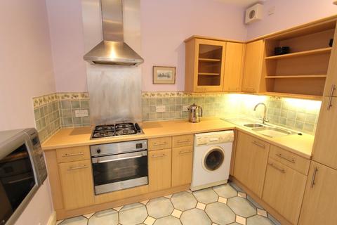 2 bedroom flat to rent, Bruntsfield Avenue, Bruntsfield, Edinburgh, EH10