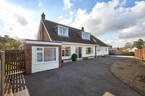 5 bedroom detached house for sale, Orchard Grove, Diss IP22