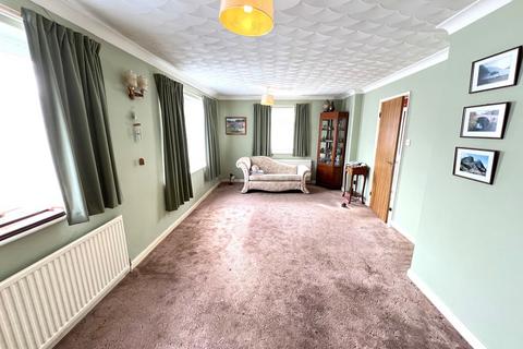 3 bedroom detached bungalow for sale, SOUTH WOOTTON - Link Detached 3 Bedroom Bungalow