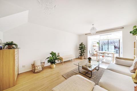13 Sybil Phoenix Close, London, SE8 5BA
