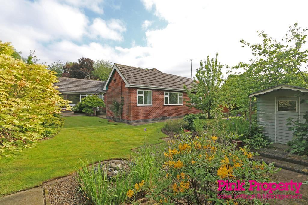 Eppleworth Road, Cottingham HU16 3 bed bungalow for sale £425,000