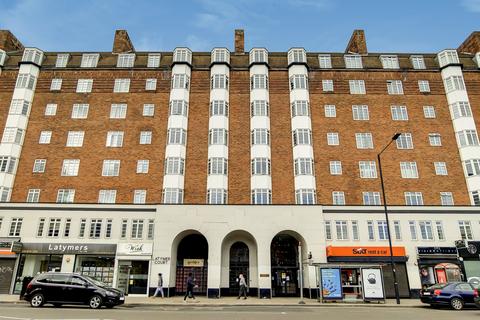 1 bedroom flat to rent, Latymer Court, Hammersmith Road, Hammersmith, W6