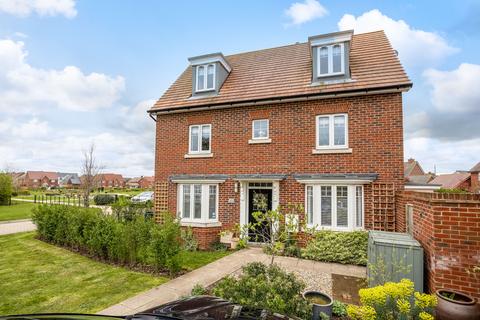 4 bedroom semi-detached house for sale, Broughton, Aylesbury HP22