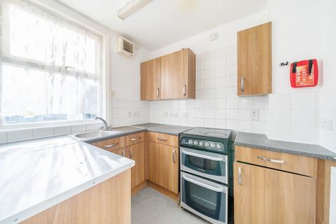 1 bedroom apartment for sale, Broomhill Road, Woodford Green