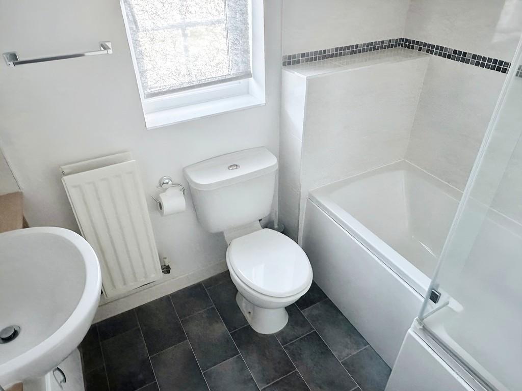 Bathroom 2024 20 Glover