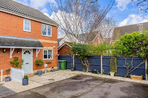 2 bedroom semi-detached house for sale, Maidens Close, Norwich NR7