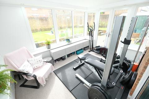 29 Molash Road, Orpington, BR5 3NX