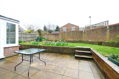 29 Molash Road, Orpington, BR5 3NX