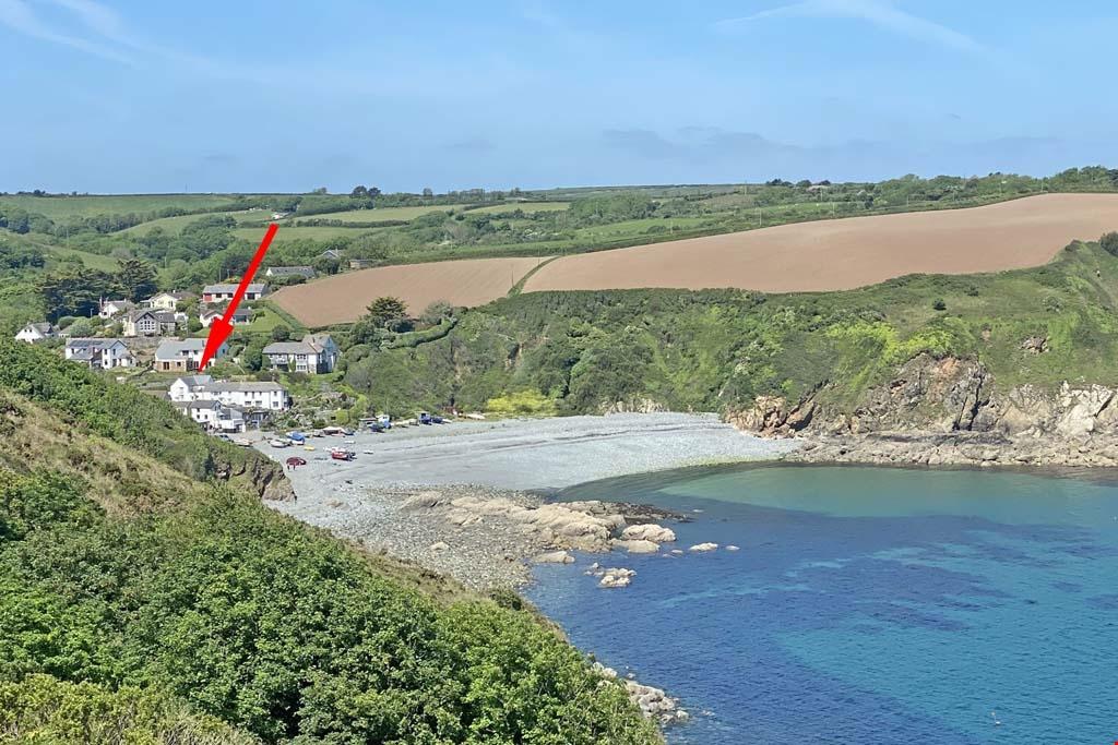 The Headland, Porthallow, St Keverne... 3 bed end of terrace house for