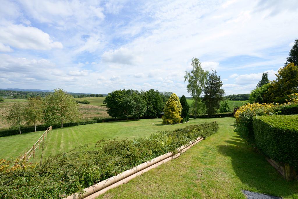 Acorn Cottage-2