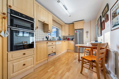 7 Hazel Tree Close, Radyr, Cardiff, CF15 8RS