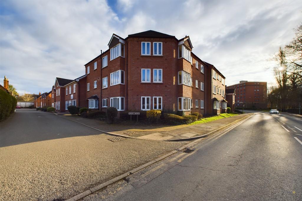 Swan Mews, Swan Road, Lichfield 1 bed apartment for sale £120,000