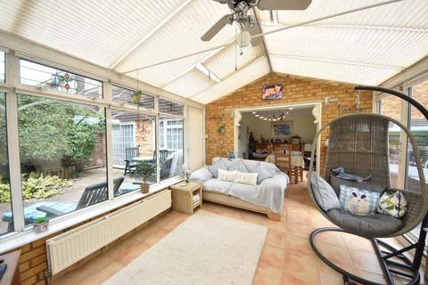 4 bedroom end of terrace house for sale, Nelson Close, High Wycombe, Buckinghamshire, HP13