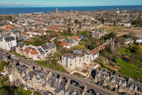 2 bedroom apartment for sale, Lade Braes, St. Andrews