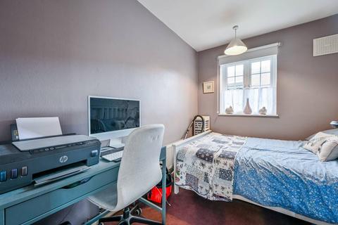 54 Wisteria Road, London, SE13 5HN