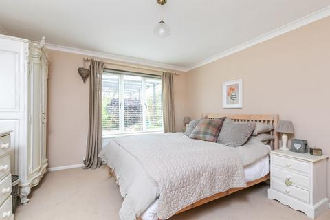 5 Hampton Lane, Winchester, SO22 5LF