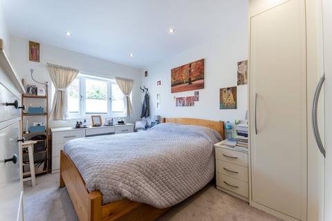 1 bedroom maisonette for sale, Cambridge Road, Kingston, Kingston Upon Thames, KT1