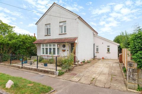 4 bedroom detached house for sale, Junction Road, Surrey GU18