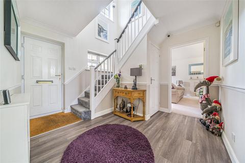 11 Ling Drive, Lightwater, GU18 5PA