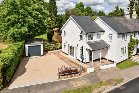 3 bedroom semi-detached house for sale, Kennel Lane, Surrey GU20