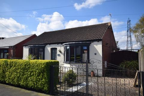 2 bedroom detached bungalow for sale, St. Vincents Avenue, Doncaster DN3