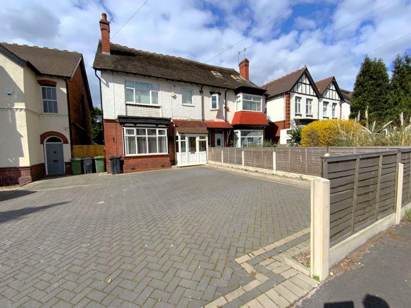 Lichfield Road, Rushall 5 bed semidetached house for sale £350,000