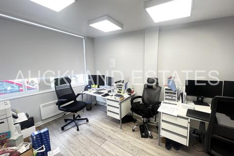Office to rent, The Service Road, Potters Bar EN6