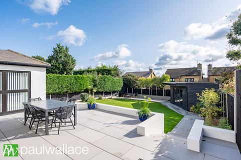 3 Baas Hill Close, Broxbourne, EN10 7EU