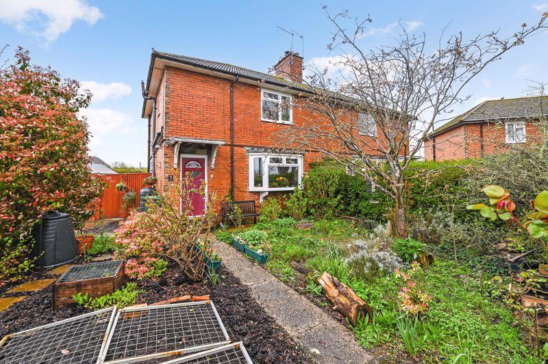 Hollands Road, Henfield 3 bed semidetached house for sale £420,000