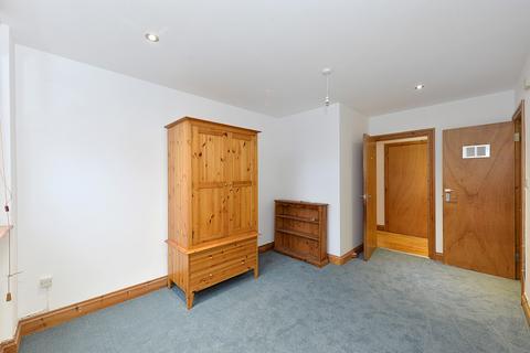 2 bedroom apartment to rent, Bradstock Road, London E9