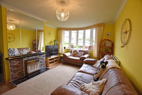 3 bedroom semi-detached house for sale, Lady Ediths Park, Scarborough YO12