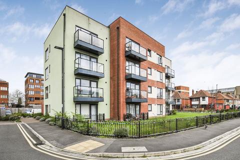 1 bedroom apartment for sale, Finefield Walk, Slough SL1 2QE