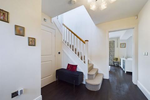 34 Wadlow Drive, Shifnal, TF11 9QF