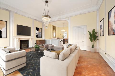 3 bedroom flat to rent, Onslow Gardens, South Kensington, London