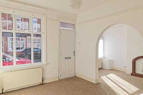 2 bedroom terraced house to rent, Poplar Avenue, Kings Heath, Birmingham, B14 7AE