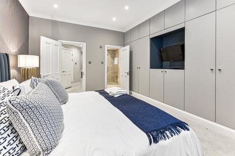 3 bedroom flat to rent, Onslow Gardens, South Kensington, London