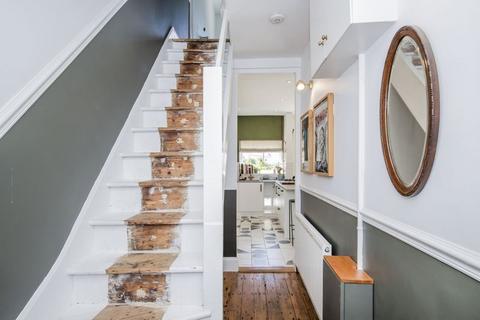 32 Avon Park, Bristol, BS5 9RS