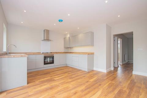 20 Bourne Close, Bristol, BS15 8AY